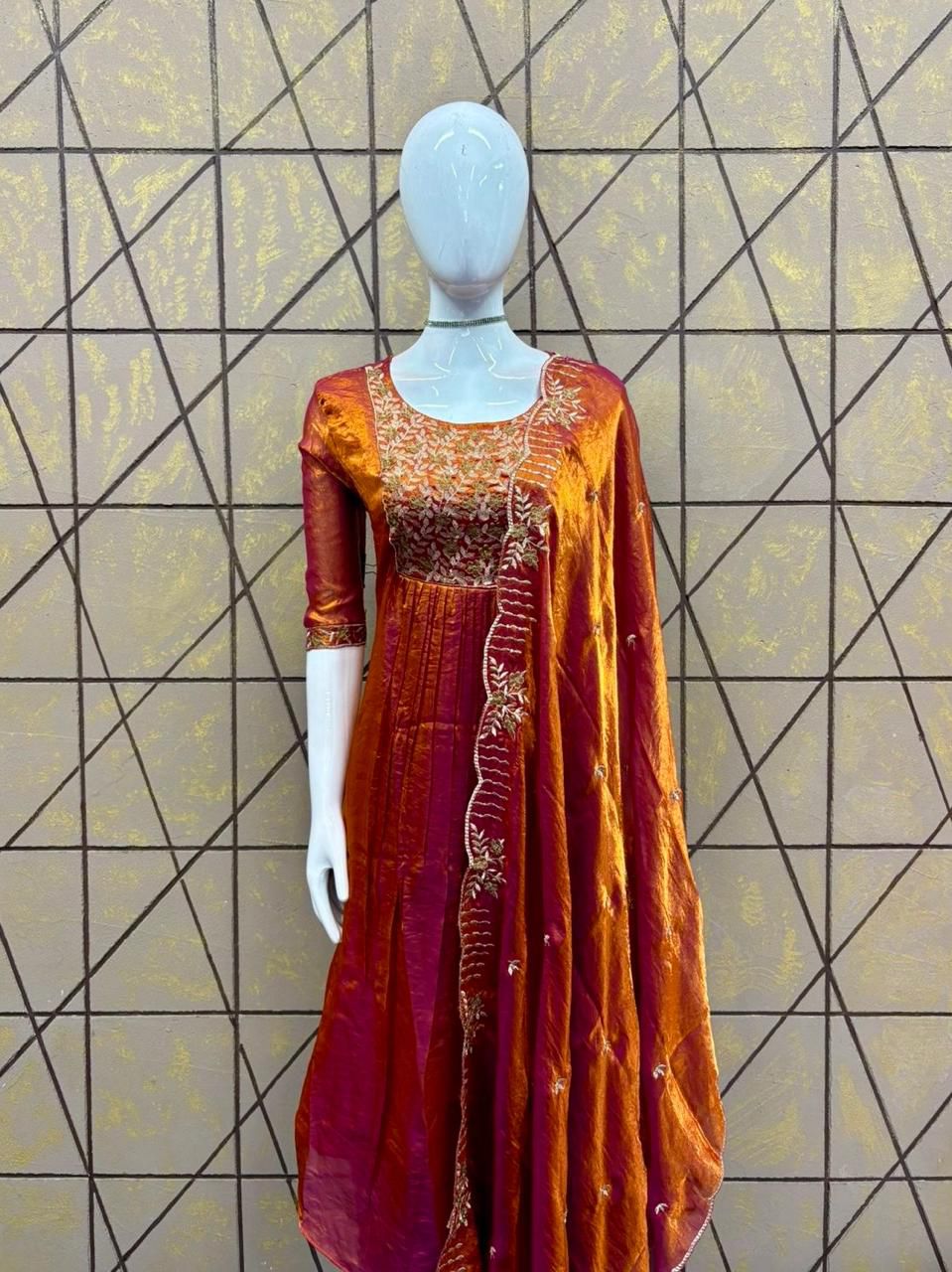 1. A Heavy Handwork kurthi