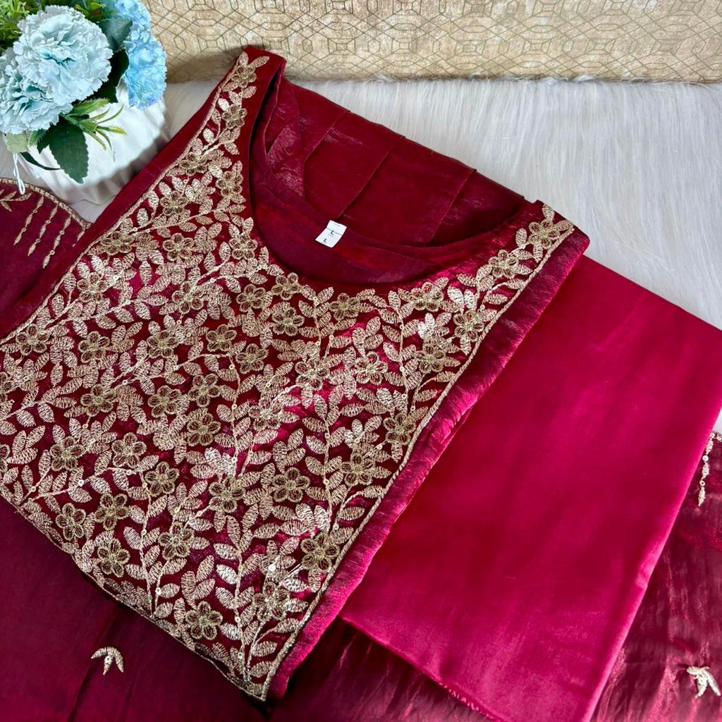 1. A Heavy Handwork kurthi