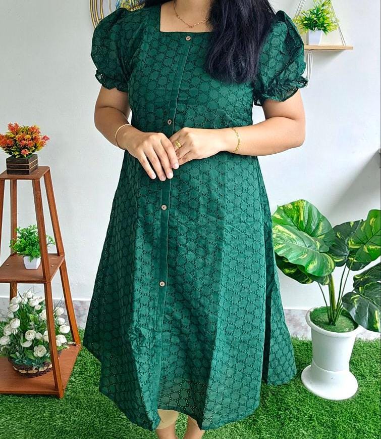 1. A Beautiful Hakoba