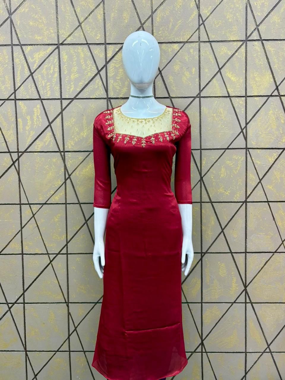 1. A Jewel neck kurthi